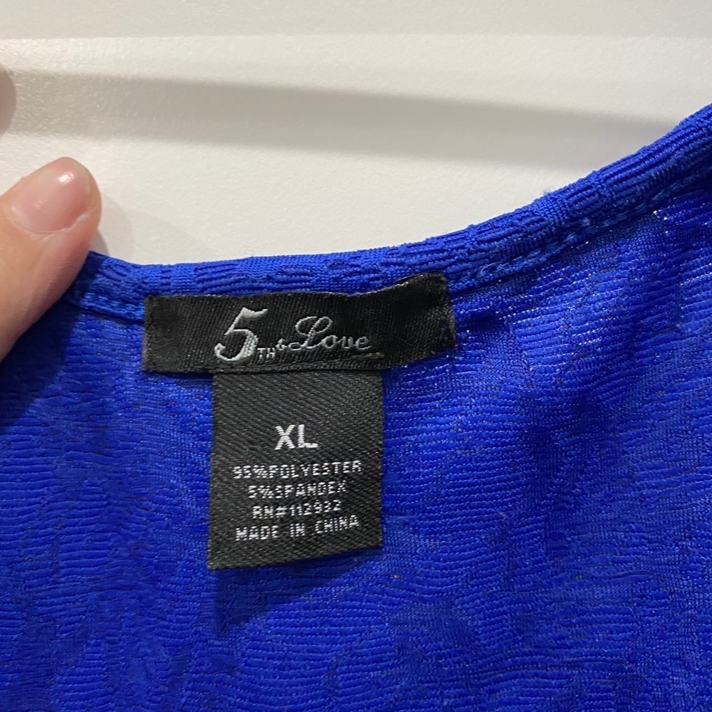 Blue Sleeveless Dress - Picture 7 of 9